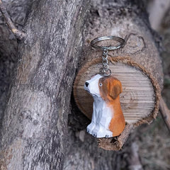 Side view of beagle keychain
