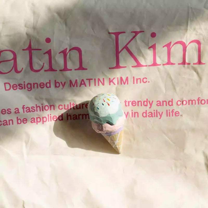 Ice cream fridge magnet