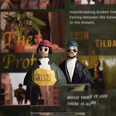 Léon The Professional wooden figurines